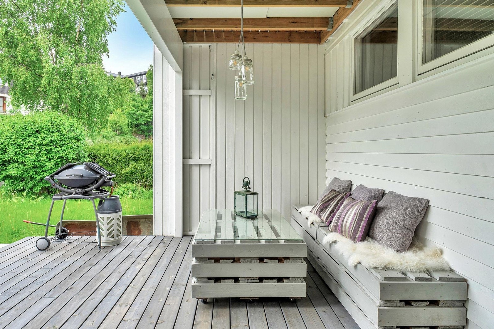 Terrasse. Galleribilde