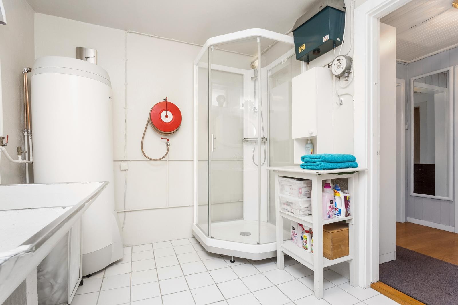 Fra vaskerommet i u.etg. Galleribilde