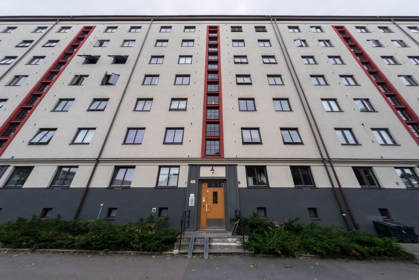 Fasade Funkisgård fra 1940 Galleribilde
