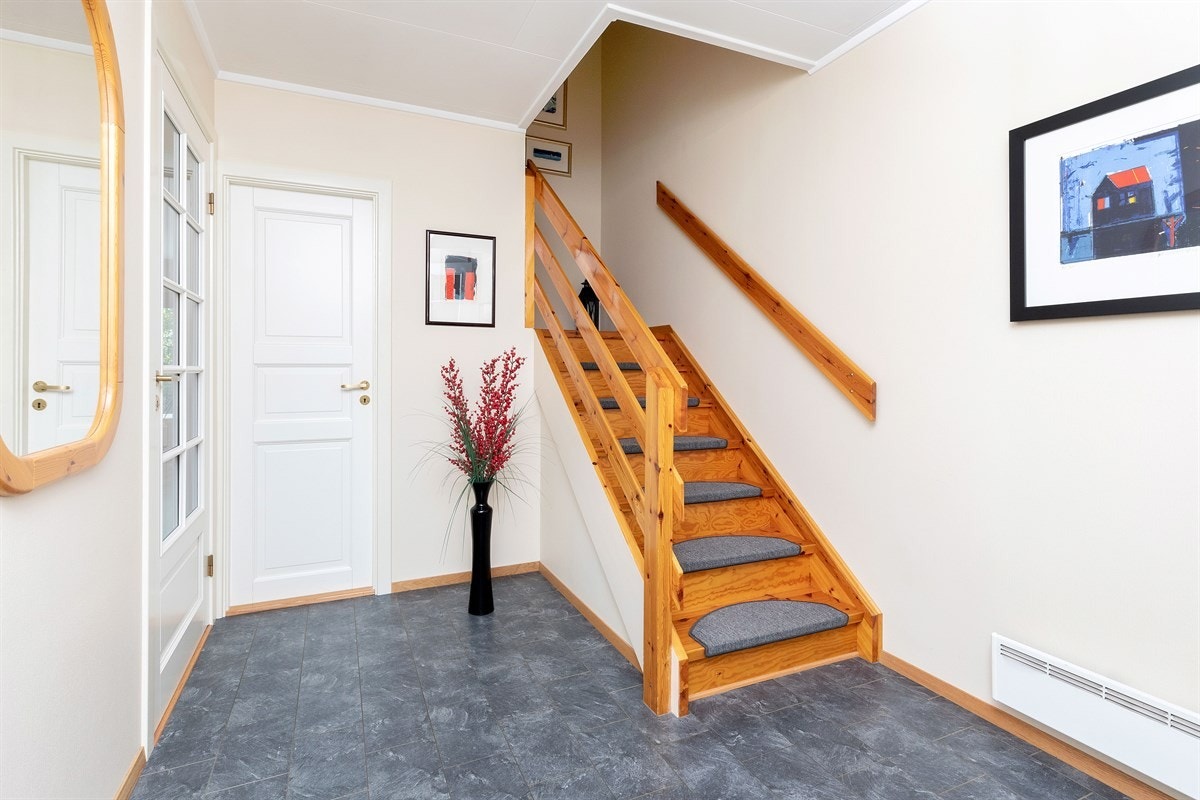 Hall/ trapperom Galleribilde