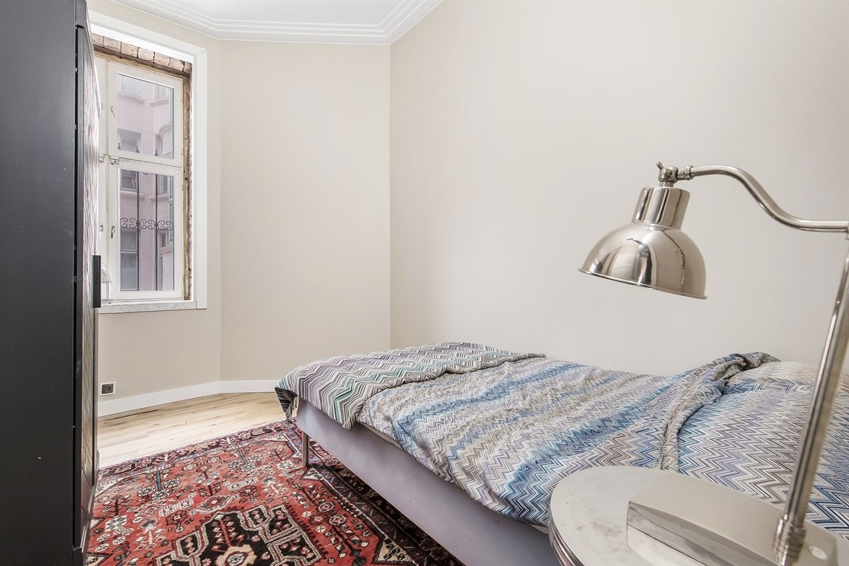 Soverom to er av god størrelse med plass til seng, garderobeskap. Rommet er perfekt som barnerom, gjesterom eller kontor. Galleribilde