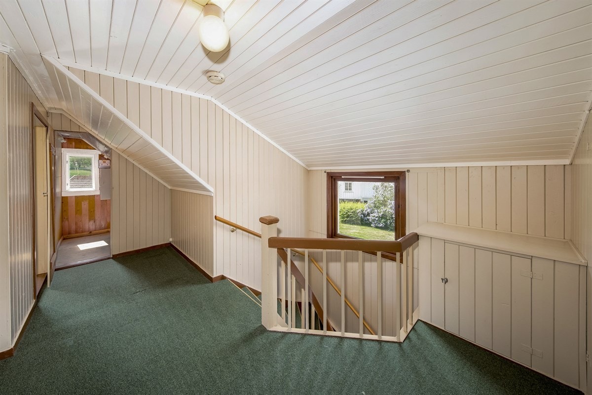 Trappeoppgang/gang 2.etasje Galleribilde