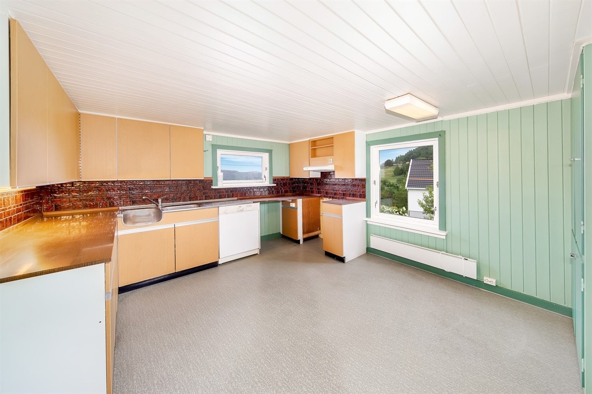 Kjøkkeninnredning fra 1975 Galleribilde