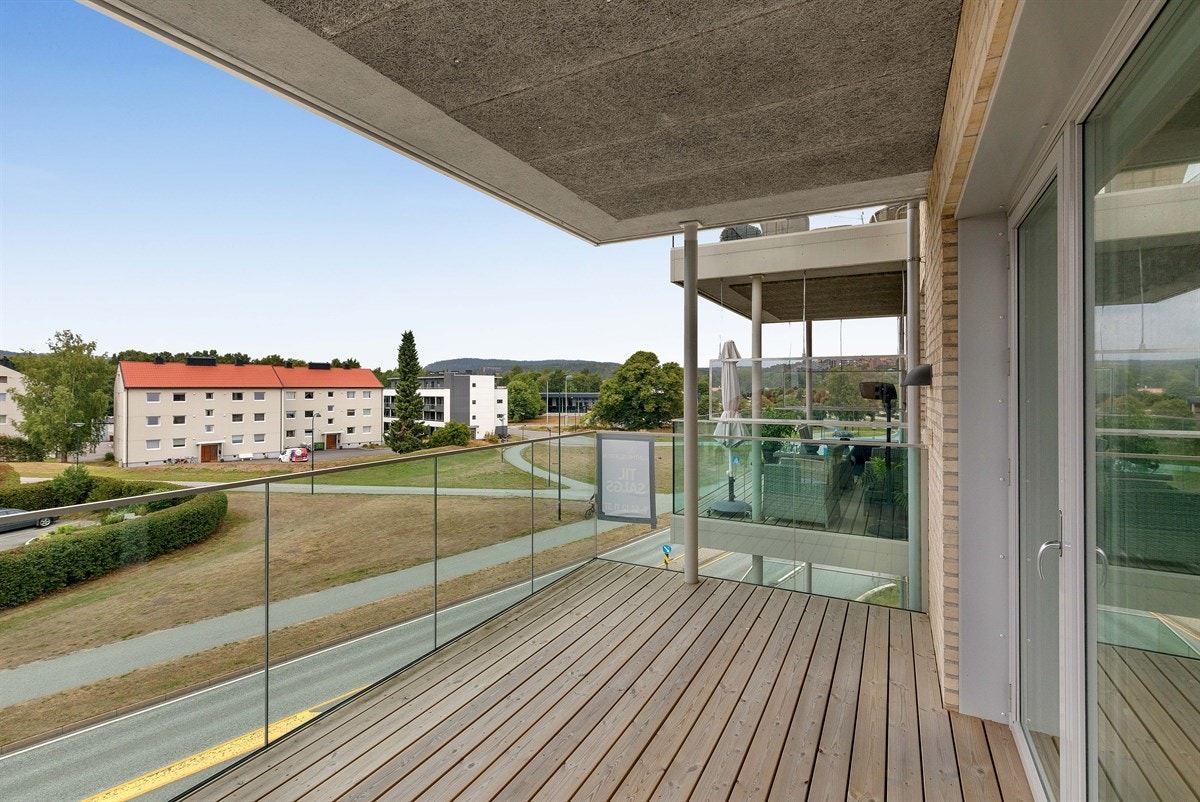 Utsikt fra balkong Galleribilde