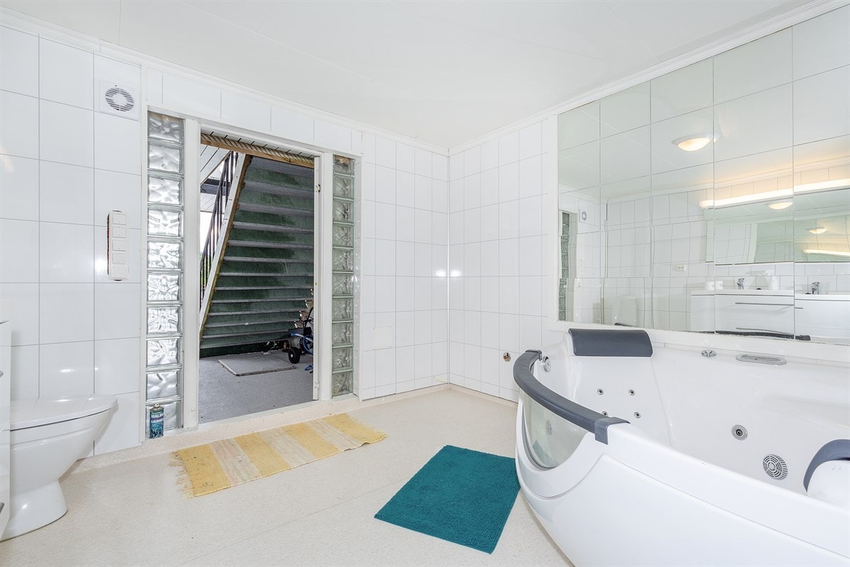 Baderom i underetasjen tillaga 2014/15 Galleribilde