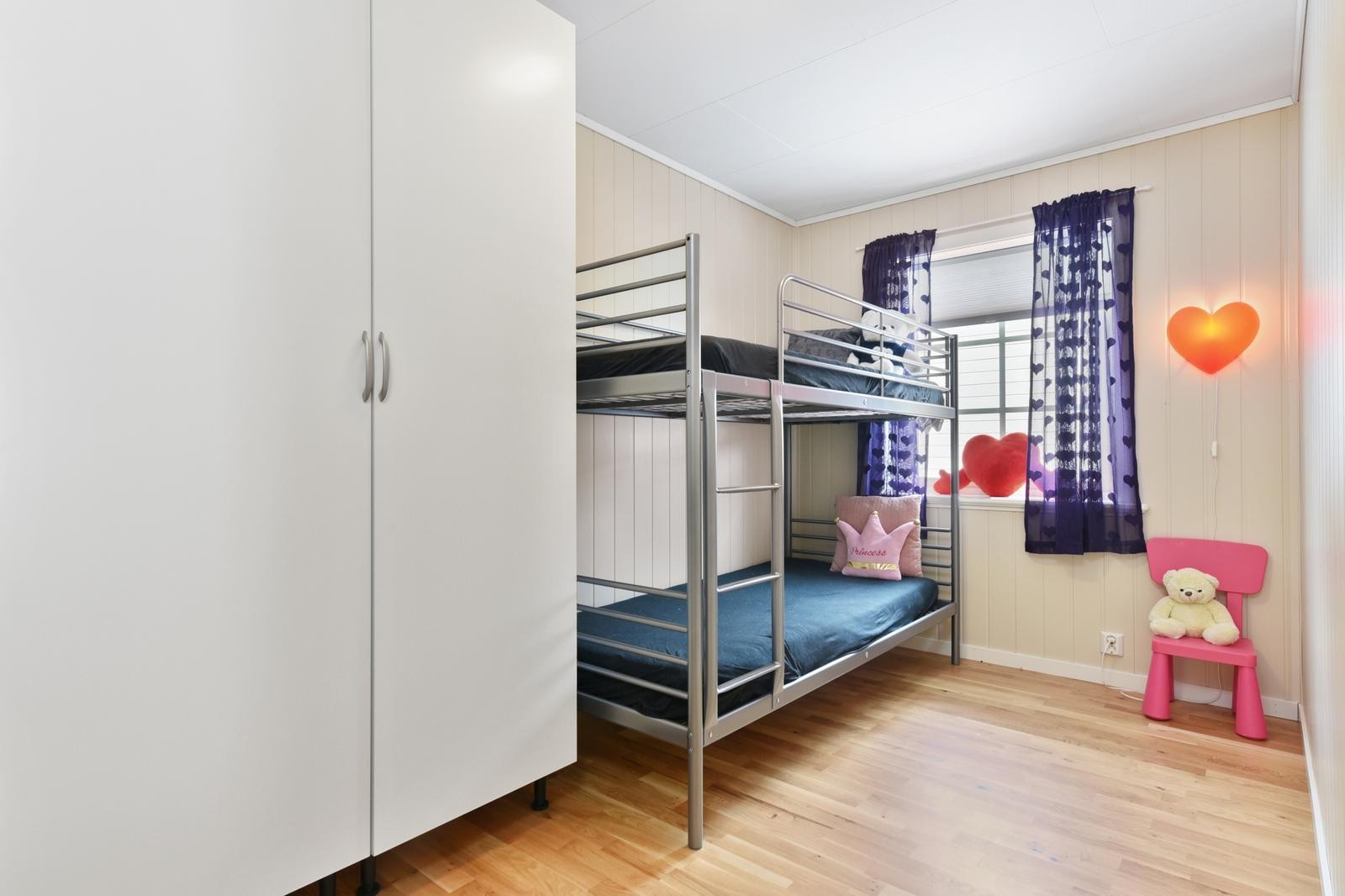 Soverom. Galleribilde