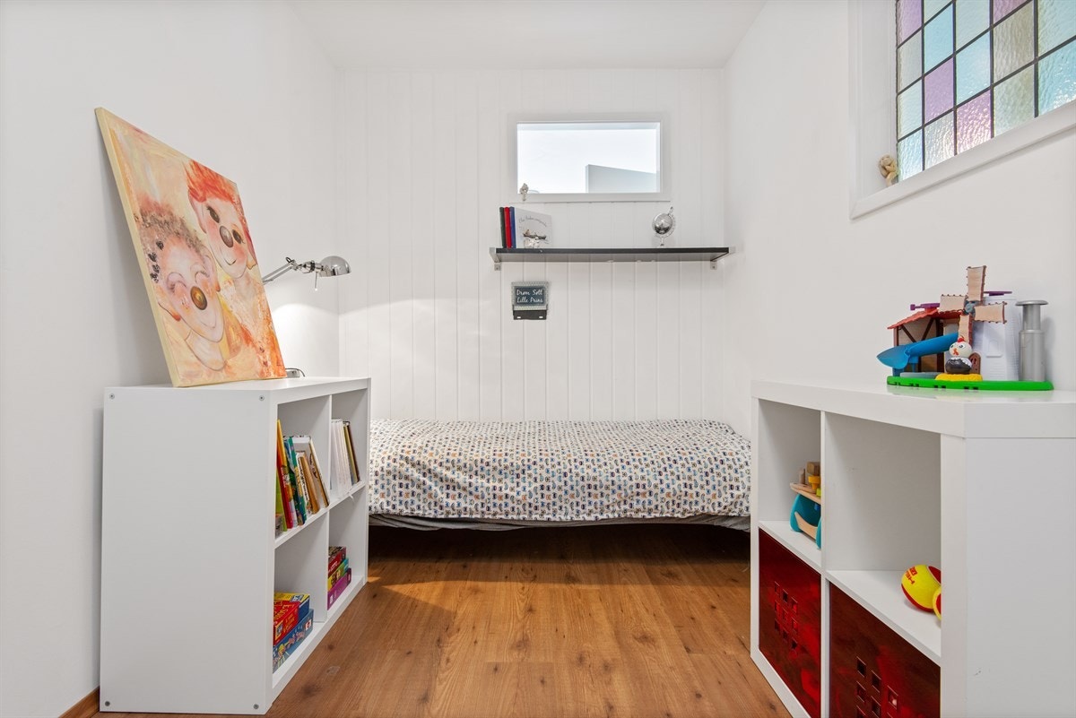 Innredet rom - godt tilpasset som alkove, kontor eller hobbyrom! Galleribilde