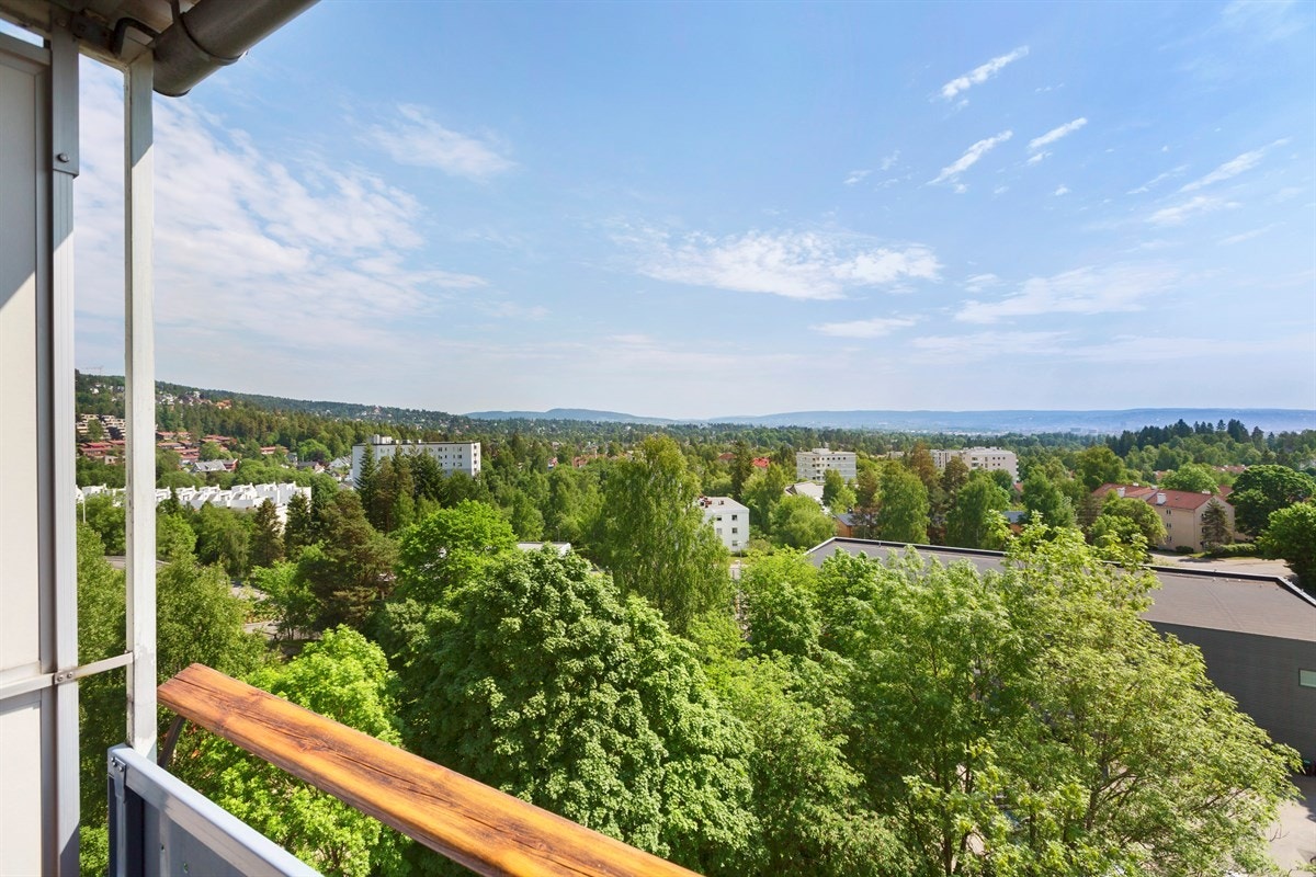 Velkommen til Hovseterveien 84! Boligen presenteres av Eiendomsmegler Aida Rajic v/ Eie Eiendomsmegling Røa. Galleribilde