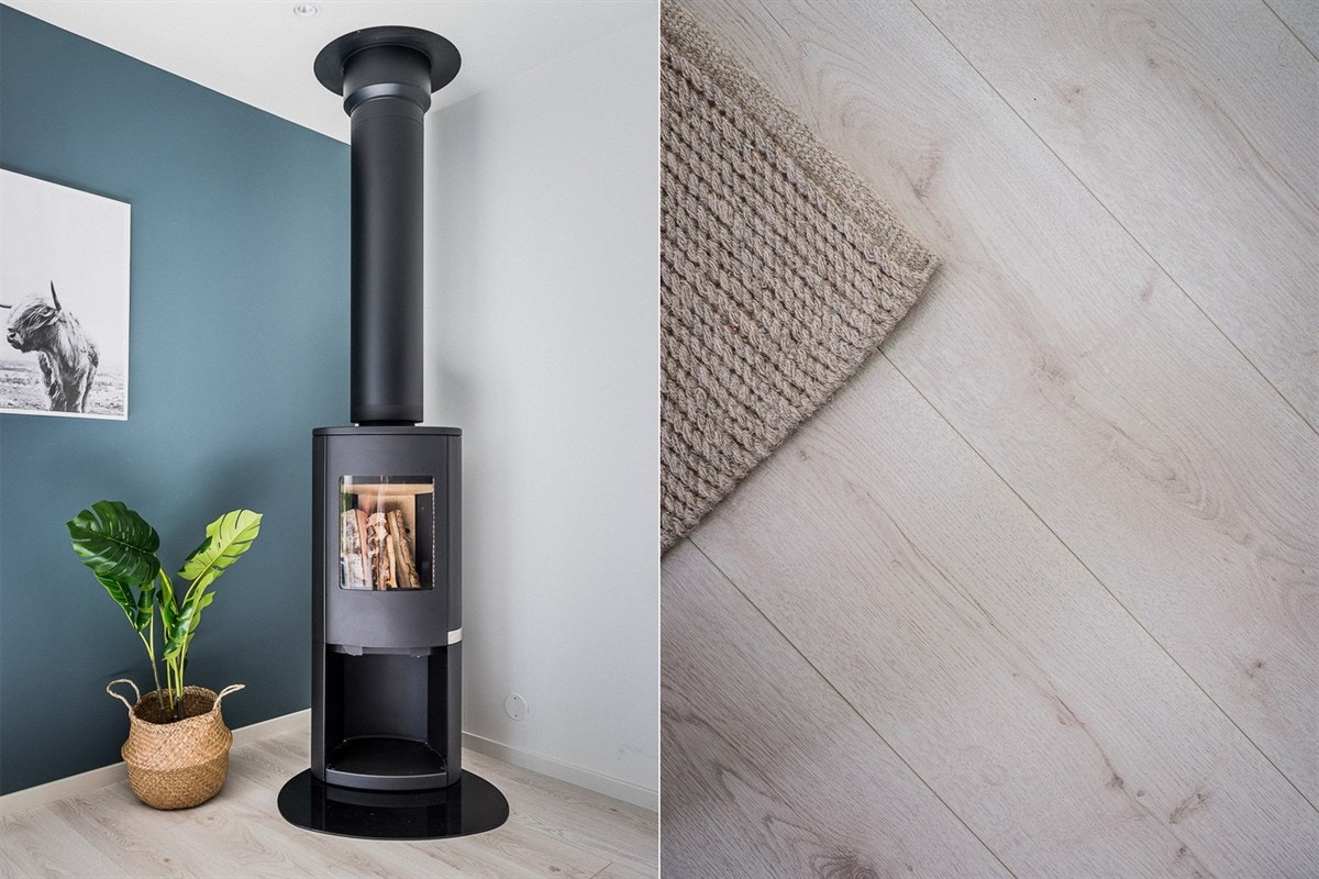 I denne stue står det også en fin peis-ovn som på kalde vinterdager bidrar til å skape en lun stemning i rommet. Galleribilde