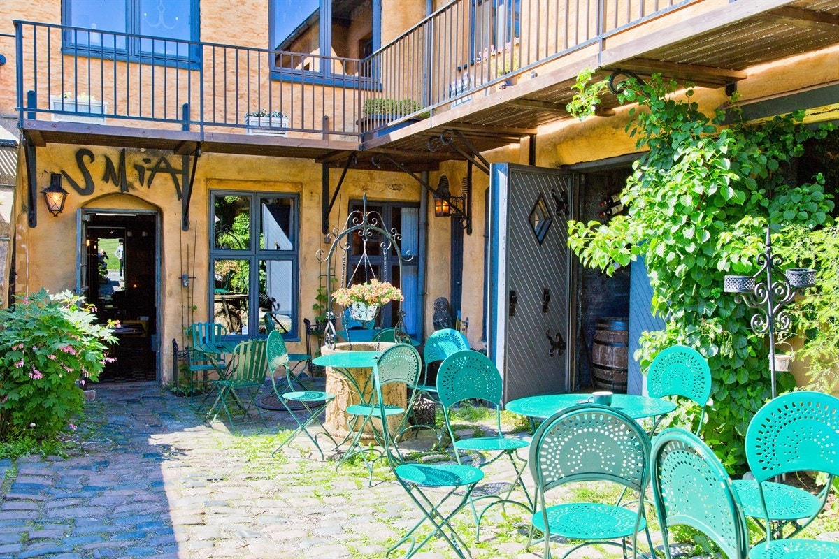 Nærområde: Velkjente Smia restaurant på Vålerenga. Galleribilde