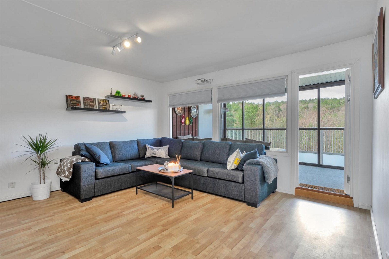 EiendomsMegler1 har gleden av å presentere denne 2-roms leiligheten i Korvettveien! Galleribilde