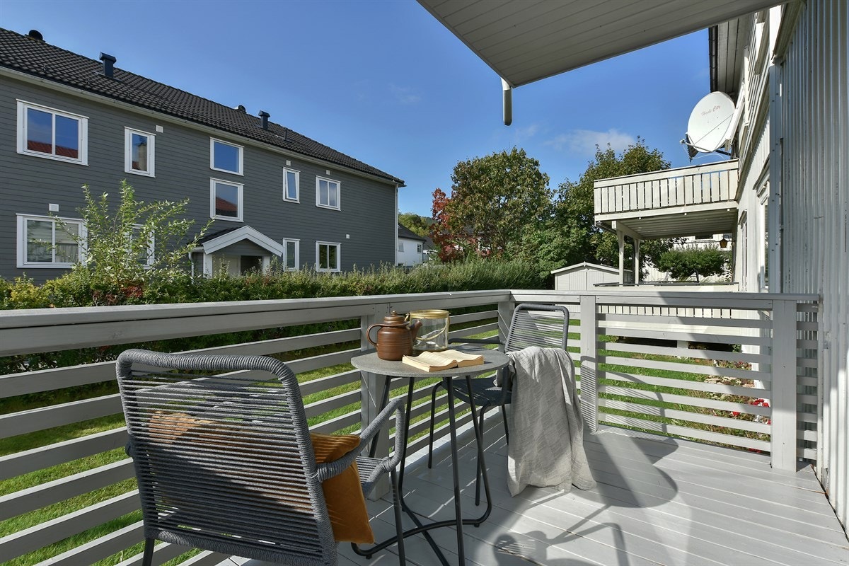 Veranda. Galleribilde