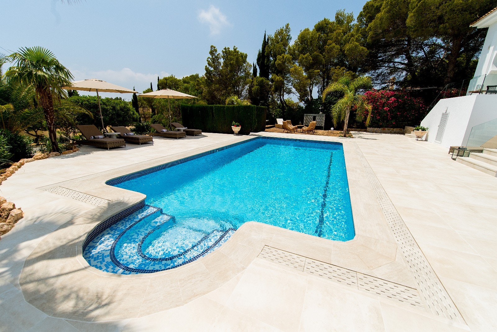 Bassenget er 11x5 meter Galleribilde