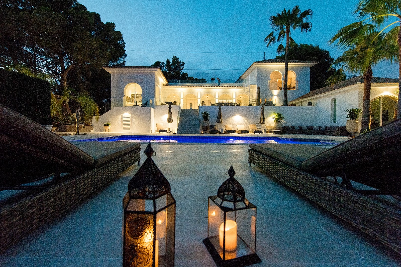 Kveldsstemning med magisk belysning og nydelig himmel Galleribilde