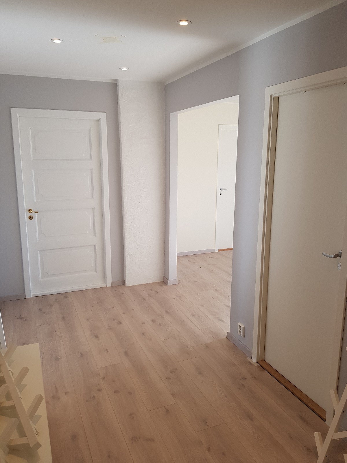 Innergang og inngang til stue Galleribilde
