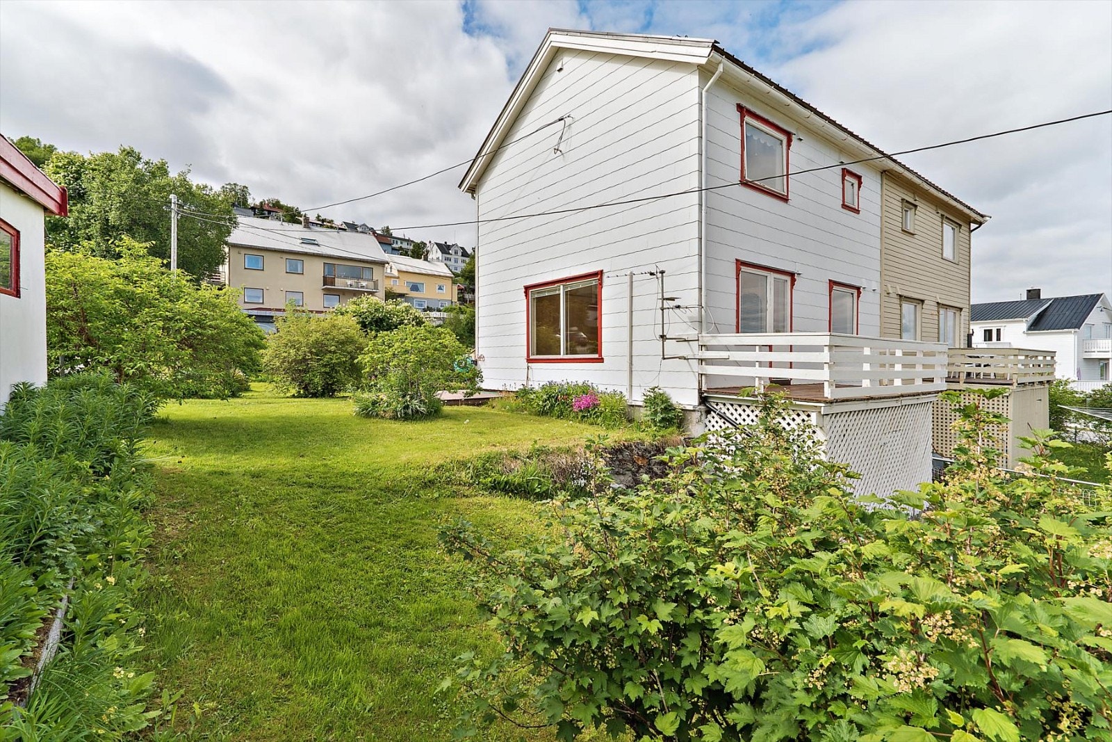 Boligen sett fra nedsiden Galleribilde