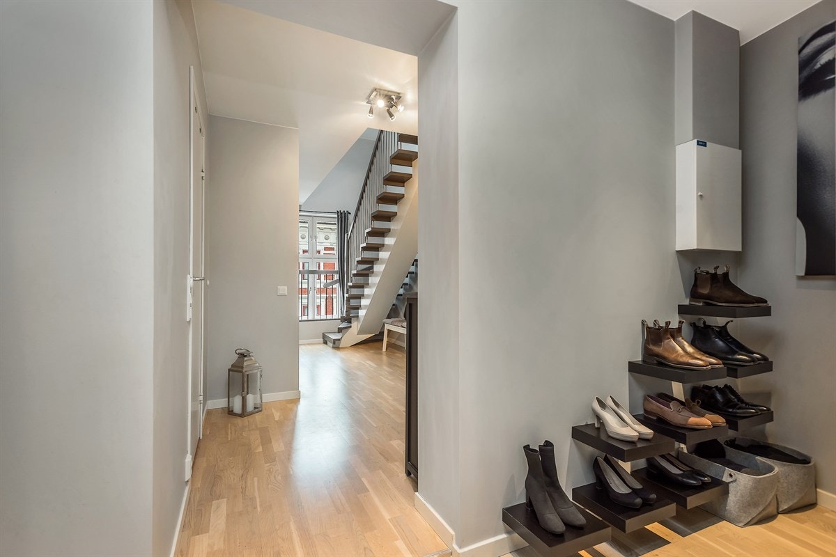 Leiligheten har en tiltalende entré som gir et godt førsteinntrykk. Galleribilde