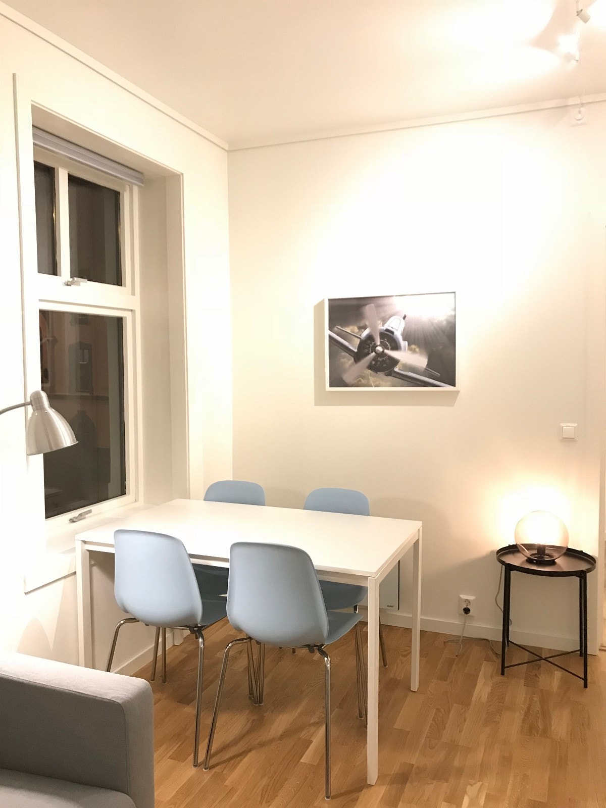 Spiseplass. Galleribilde