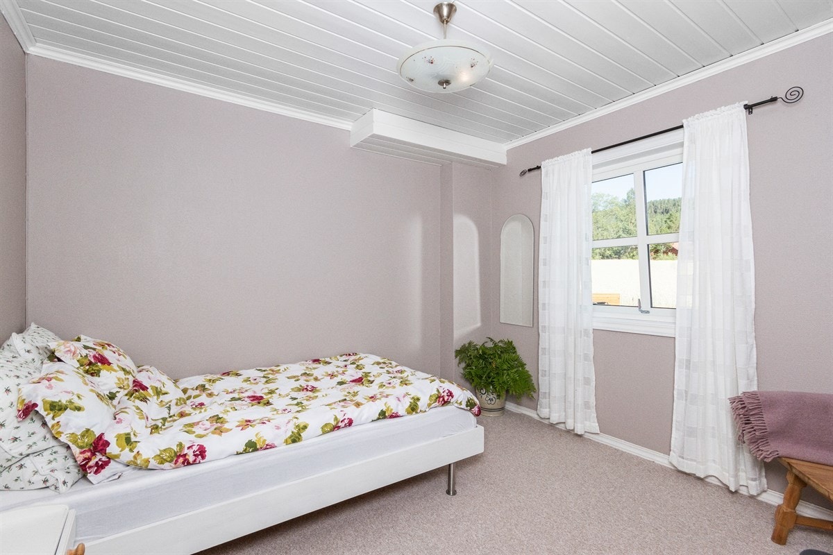 Soverom 1. etg Galleribilde