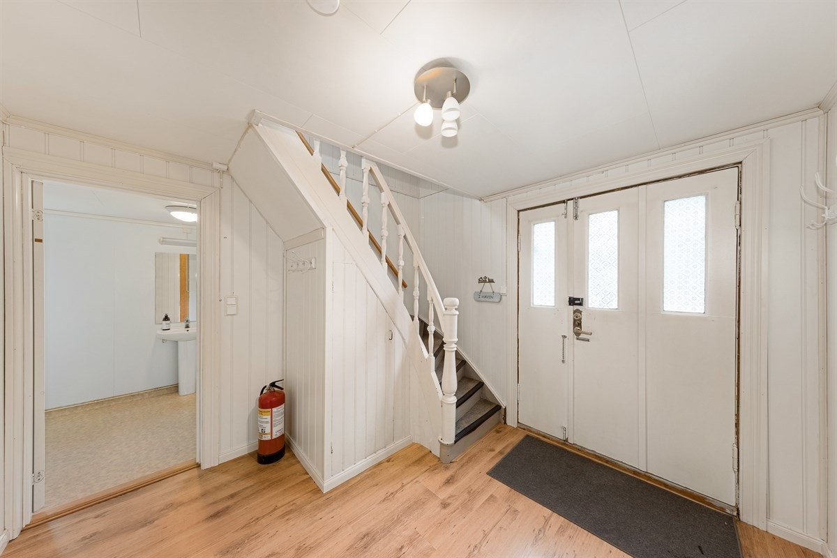 Gang med trapp til 2.etasje Galleribilde