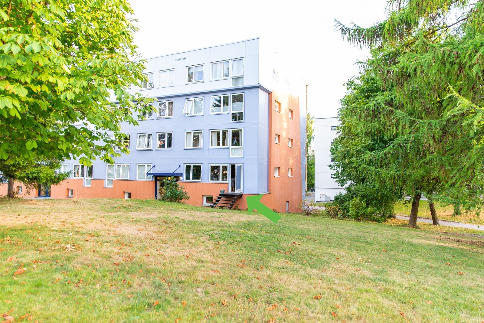 Velkommen til Hovseterveien 102 A! Presentert av Kristian Gjerdingen v/ Krogsveen Galleribilde