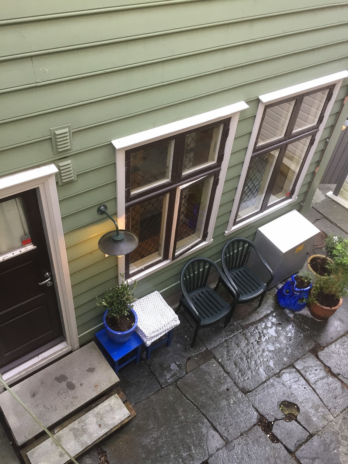 Eget Inngangsparti med liten bakplass Galleribilde