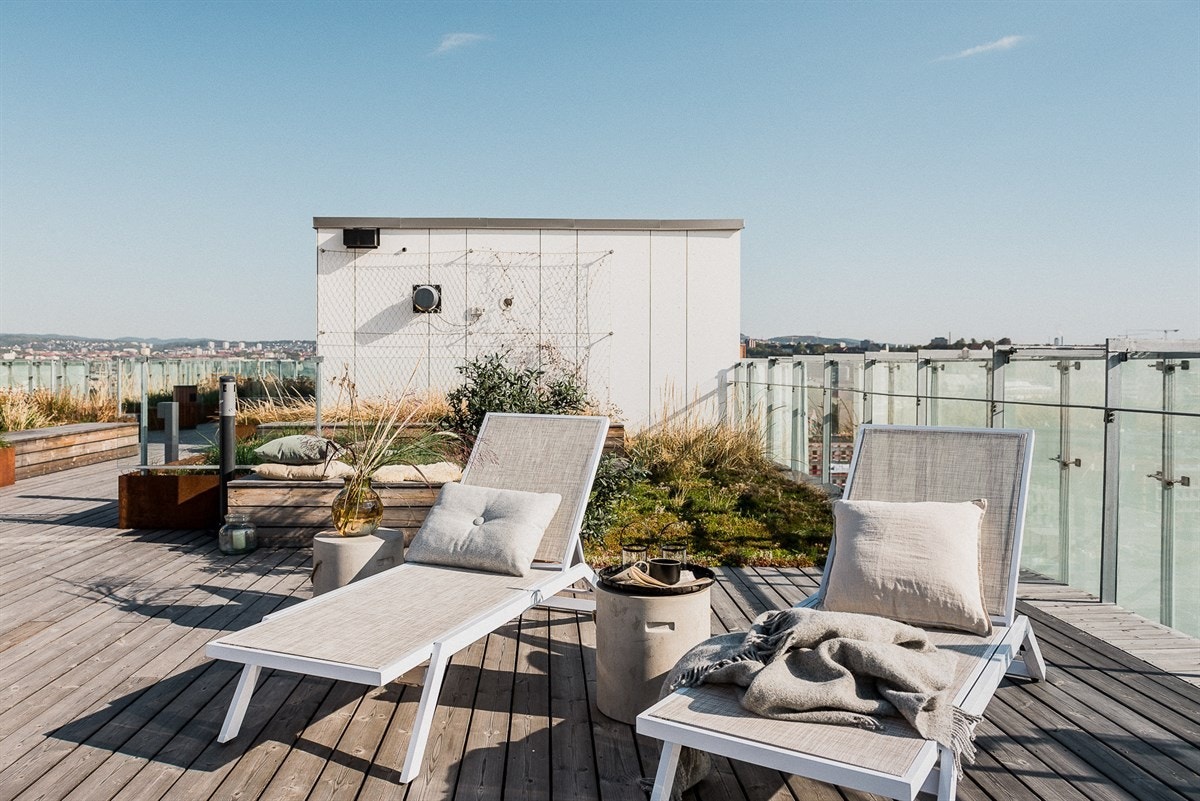 En fantastisk takterrasse til glede for beboerne finner man på toppen av bygget. Galleribilde