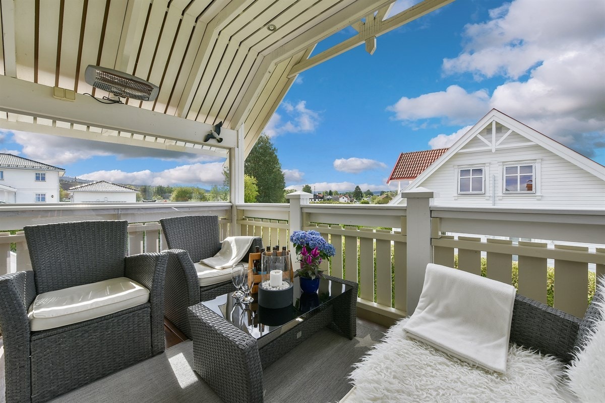 Veranda. Galleribilde