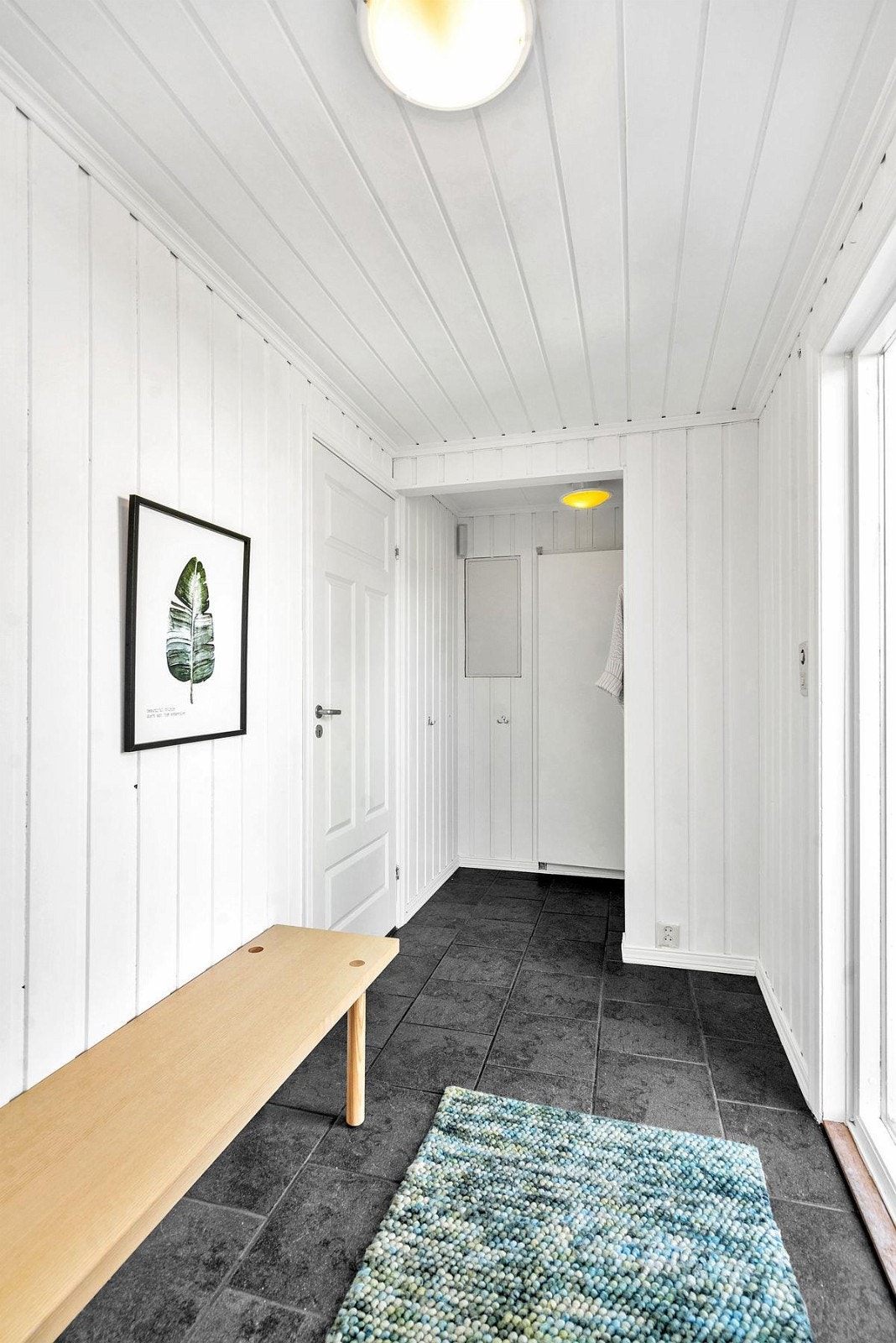 Pene fliser på gulv. Galleribilde