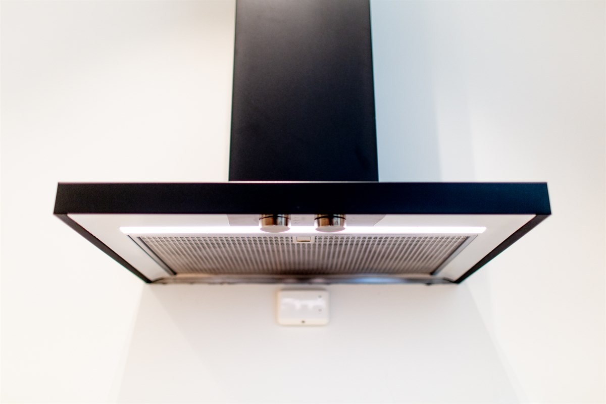 - Fritthengende ventiltor kilkoblet avtrekkskanal - Galleribilde