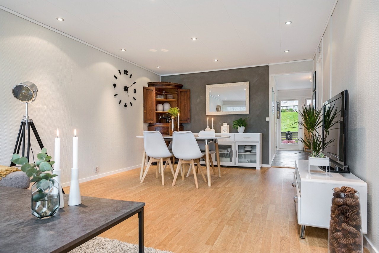 Stuearealet er på underkant av 23 kvm. Så her har du flere gode møbleringsmuligheter. Galleribilde