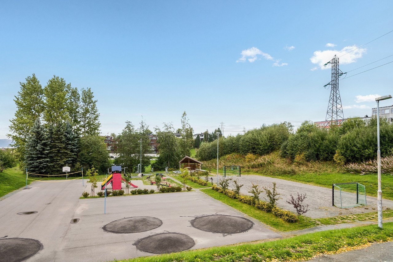 Risvollan borettslag er et svært velholdt og trygt borettslag. Gled deg til å ta i bruk ditt nye hjem! Galleribilde