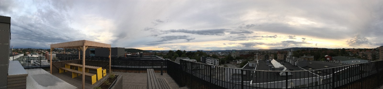 Utsikt over hele Oslofjorden fra takterrassen Galleribilde