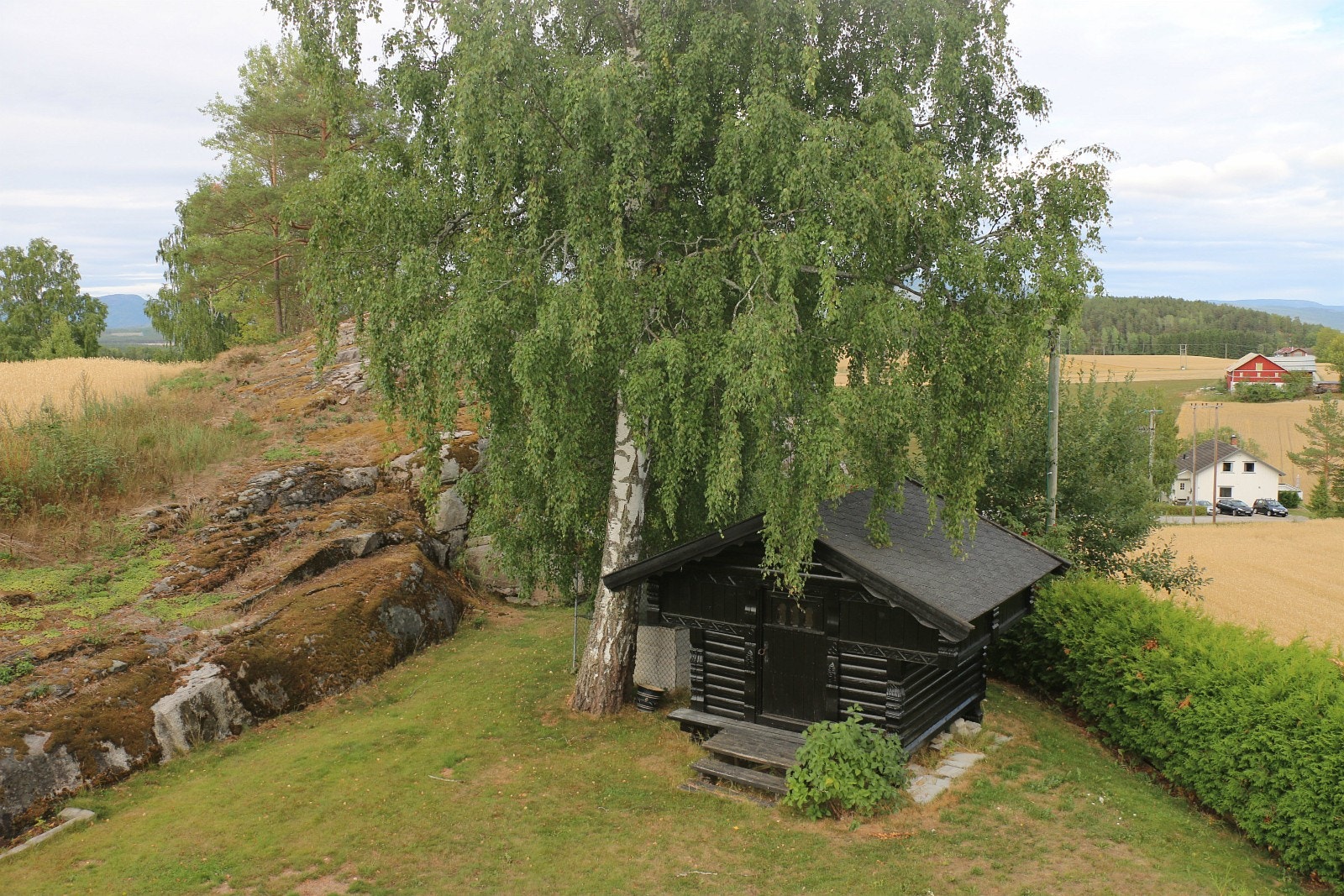 Stabbur fra Soveromsvindu 2 etasje Galleribilde