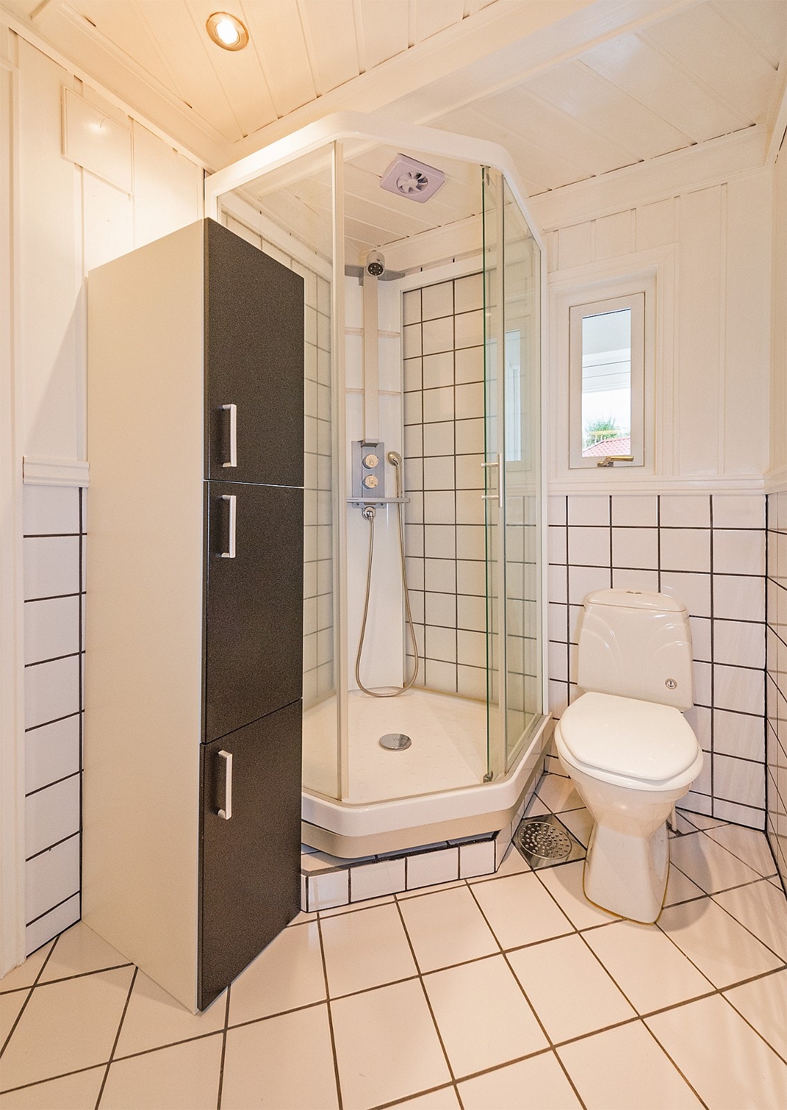 Bad 1 etasje Galleribilde