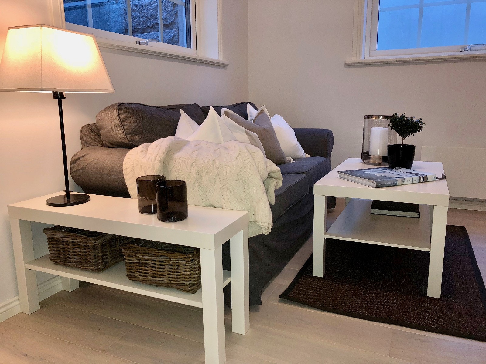 Stue (se annonse ang. møbler) Galleribilde