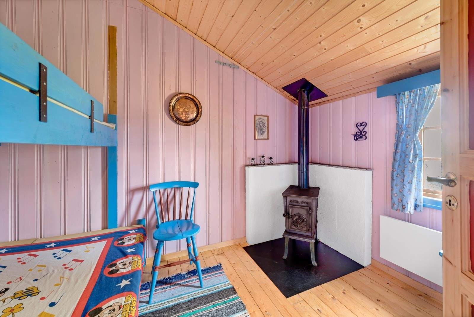 Soverom i anneks Galleribilde