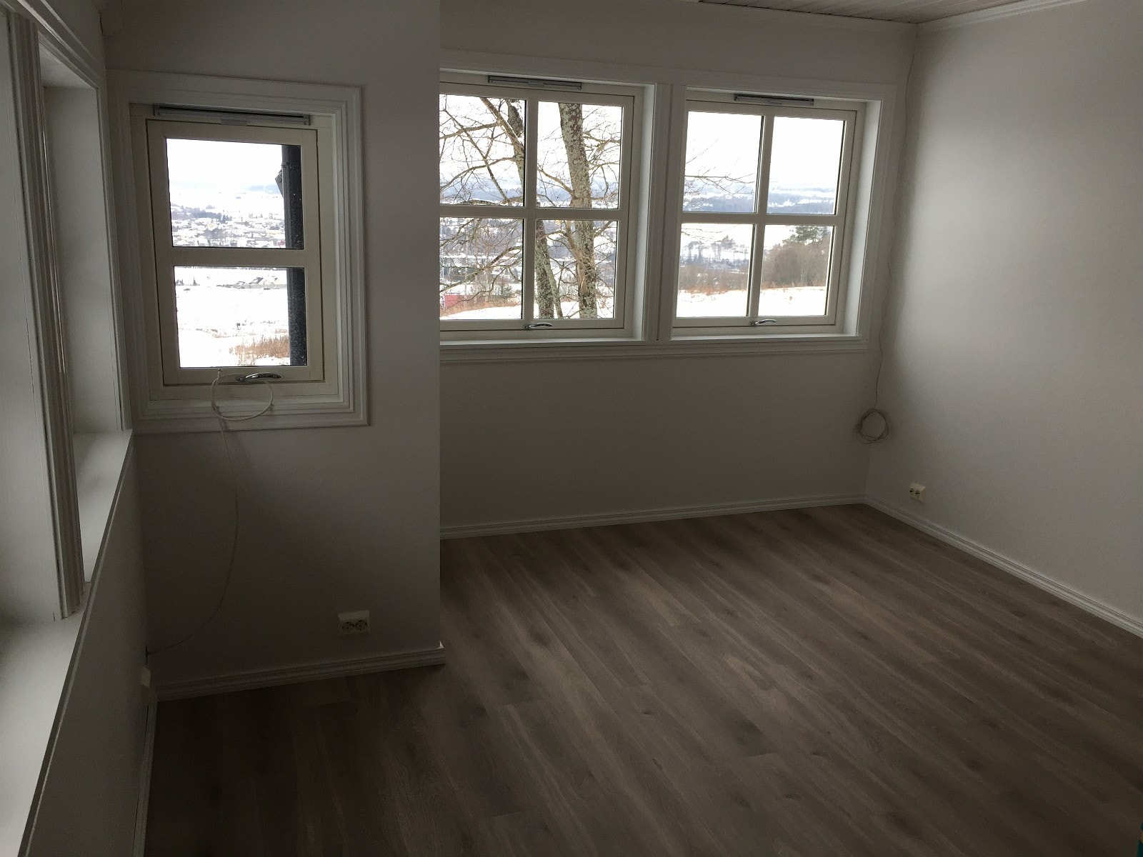 Kombinert stue og kjøkken på ca 30 m2 Galleribilde