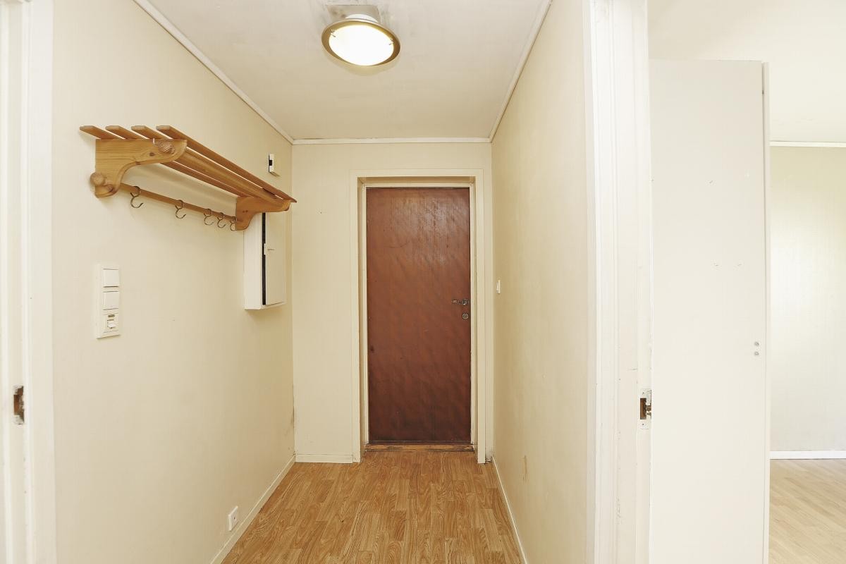 Hybel - entre / gang Galleribilde