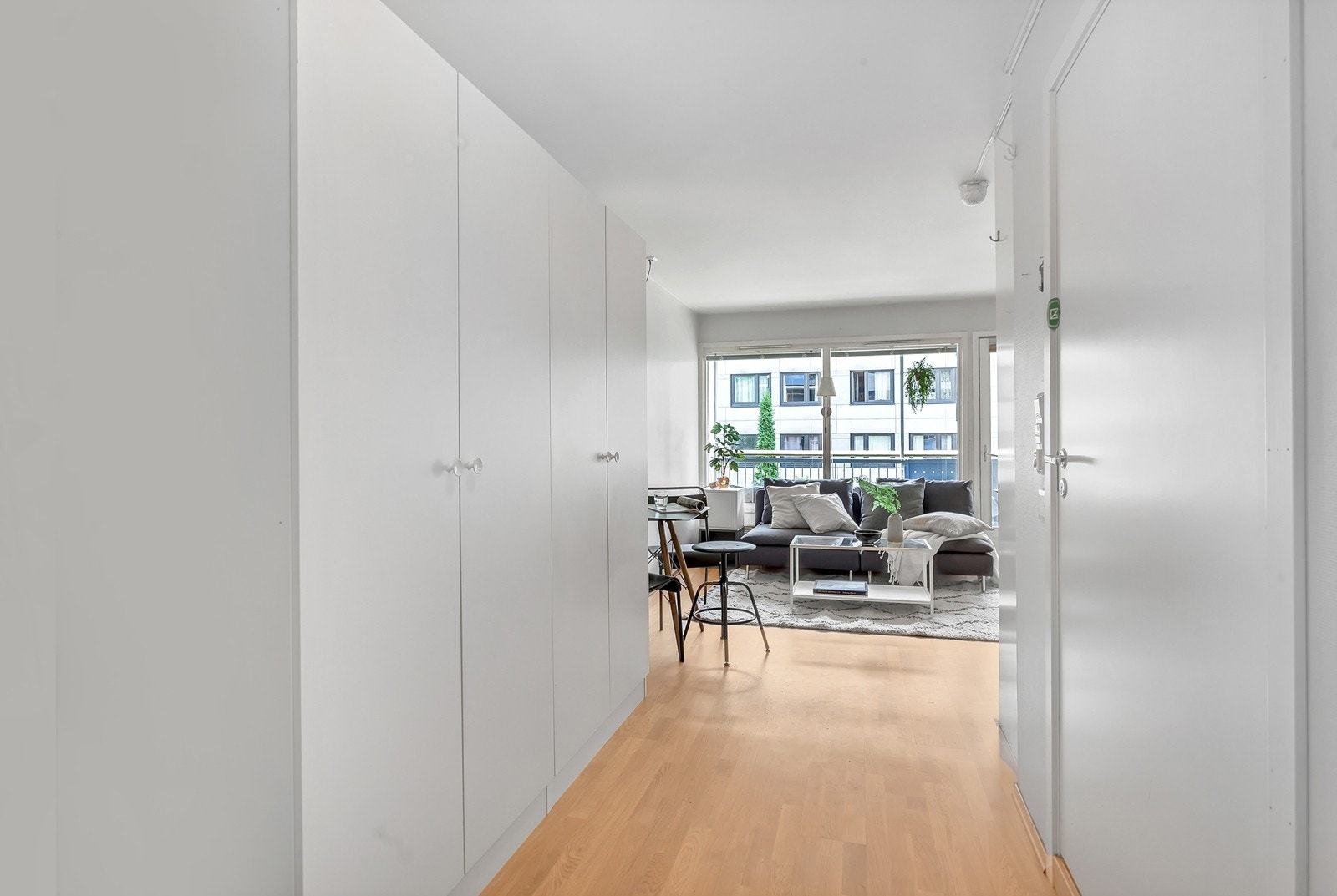 I tillegg til gode oppbevaringsmuligheter i kjelleren disponerer også leilighetne en egen kjellerbod. Galleribilde