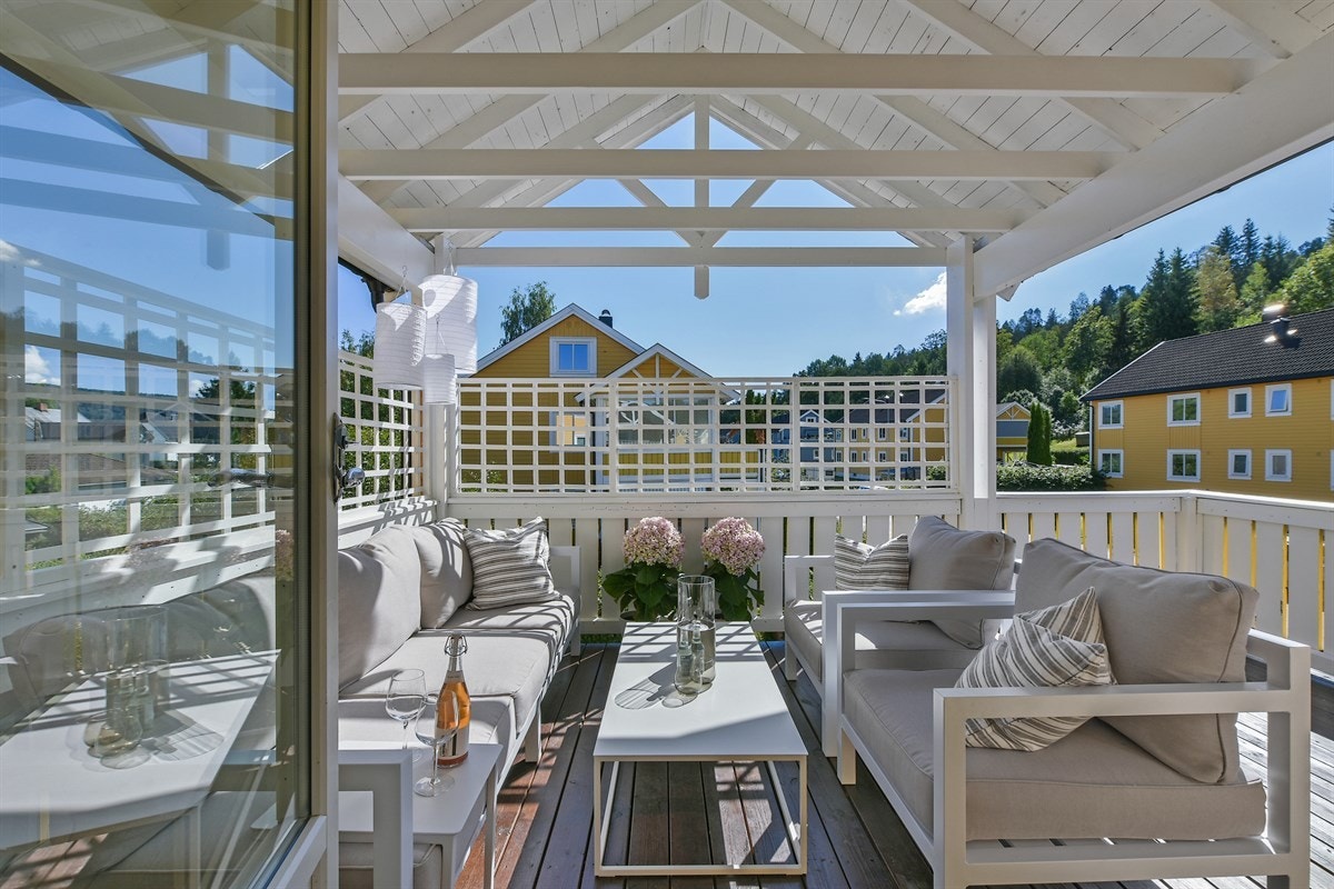 Veranda. Galleribilde