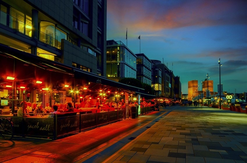 Kort vei til Tjuvholmen og Aker Brygge med sine fasiliteter. Galleribilde