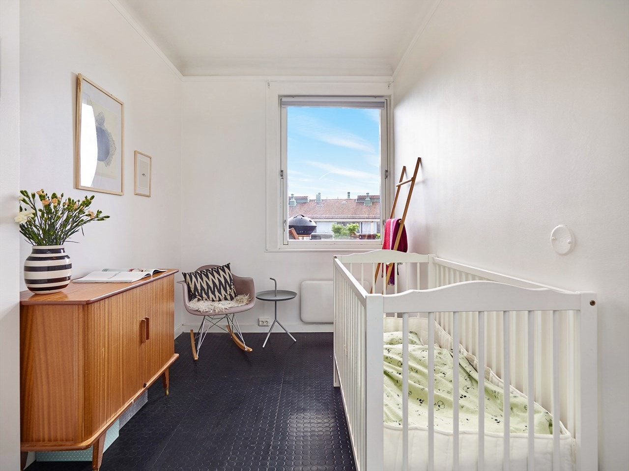 Rommet fungerer utmerket som gjesterom, barnerom, kontor eller eventuelt TV-stue. Galleribilde