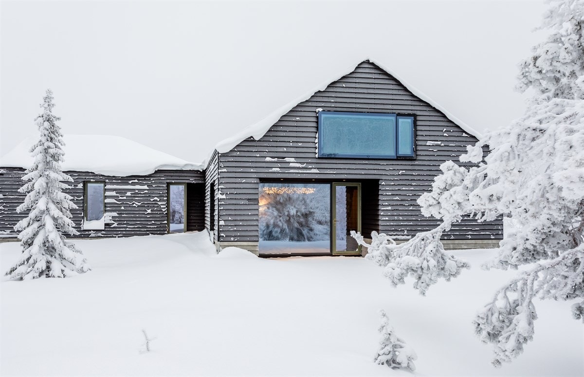 Uteplasser med skifer og snøsmelteanlegg. Galleribilde