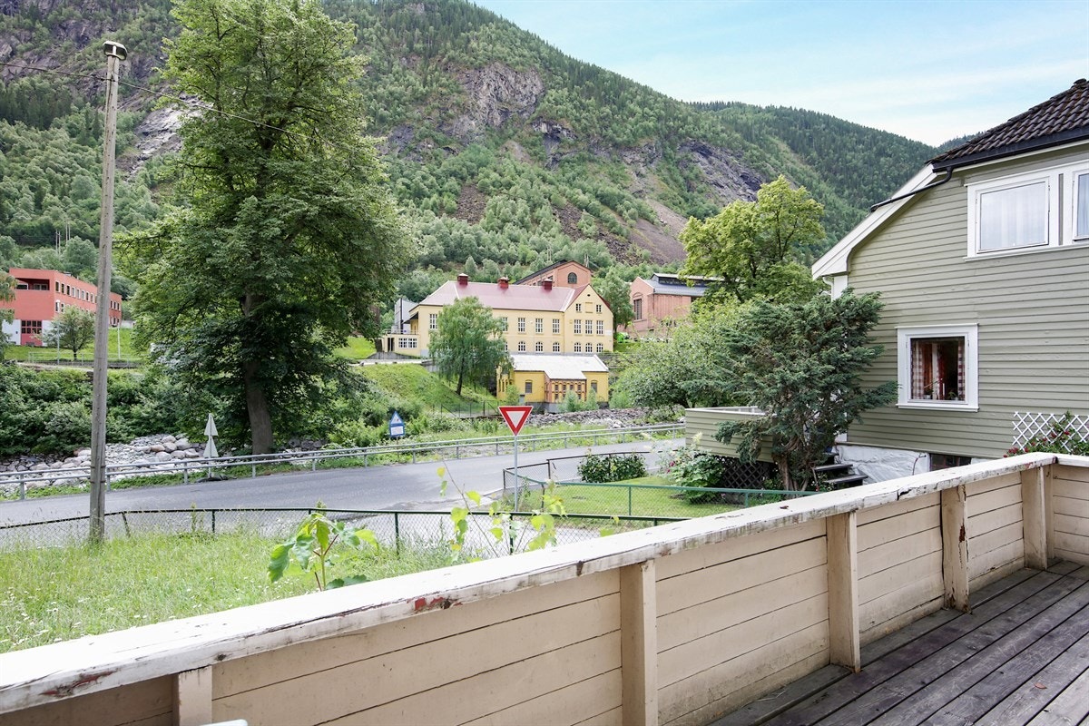 Fasadebilde sommer Galleribilde