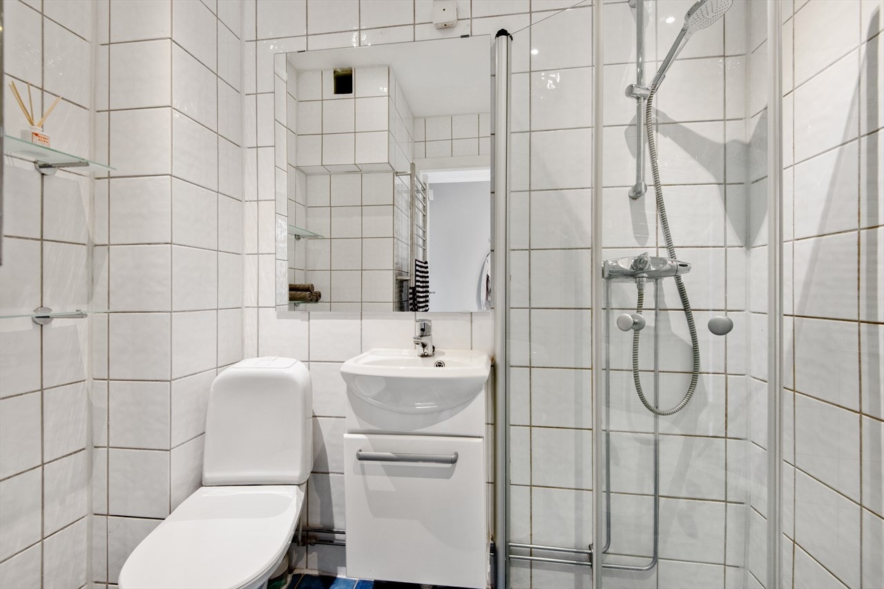 Modernisert bad fra 2006 Galleribilde