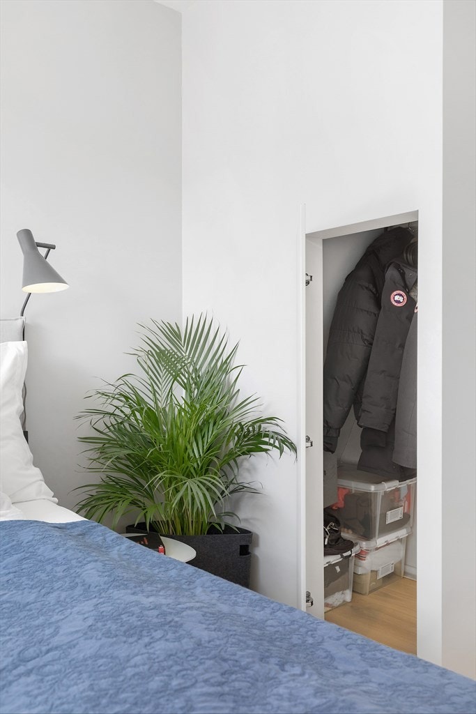 Innebygget skap/bod. Galleribilde