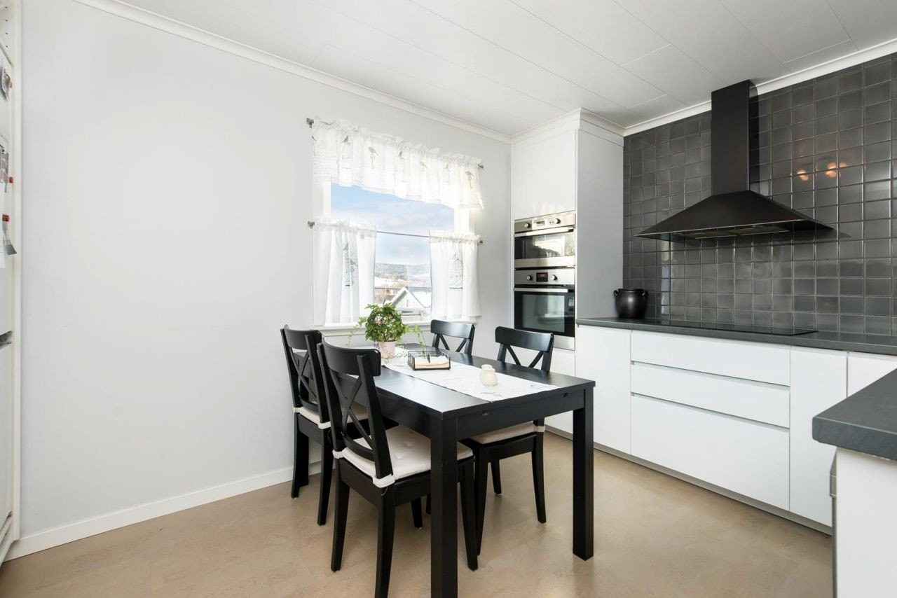 Kjøkken Nedre Ilenveg 13 Galleribilde