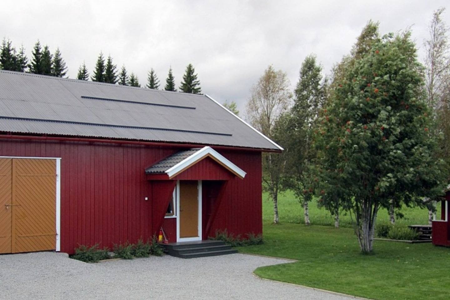 Hybelleiligheten med egen inngang Galleribilde