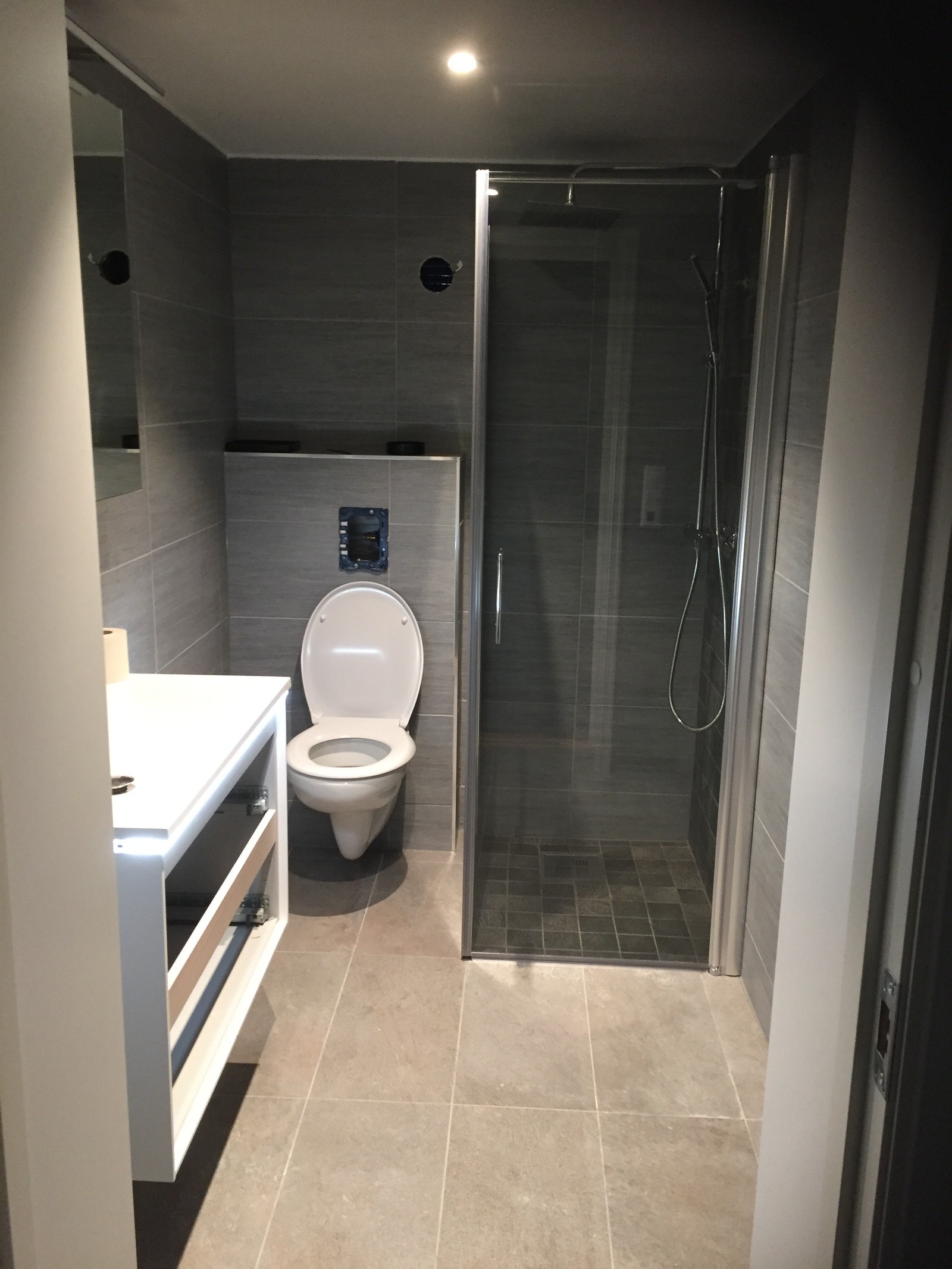 Badet Galleribilde